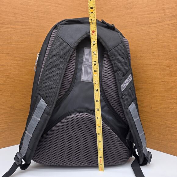 Ogio Axle Laptop Travel Backpack Commuter Airport Friendly Organization - Picture 4 of 16